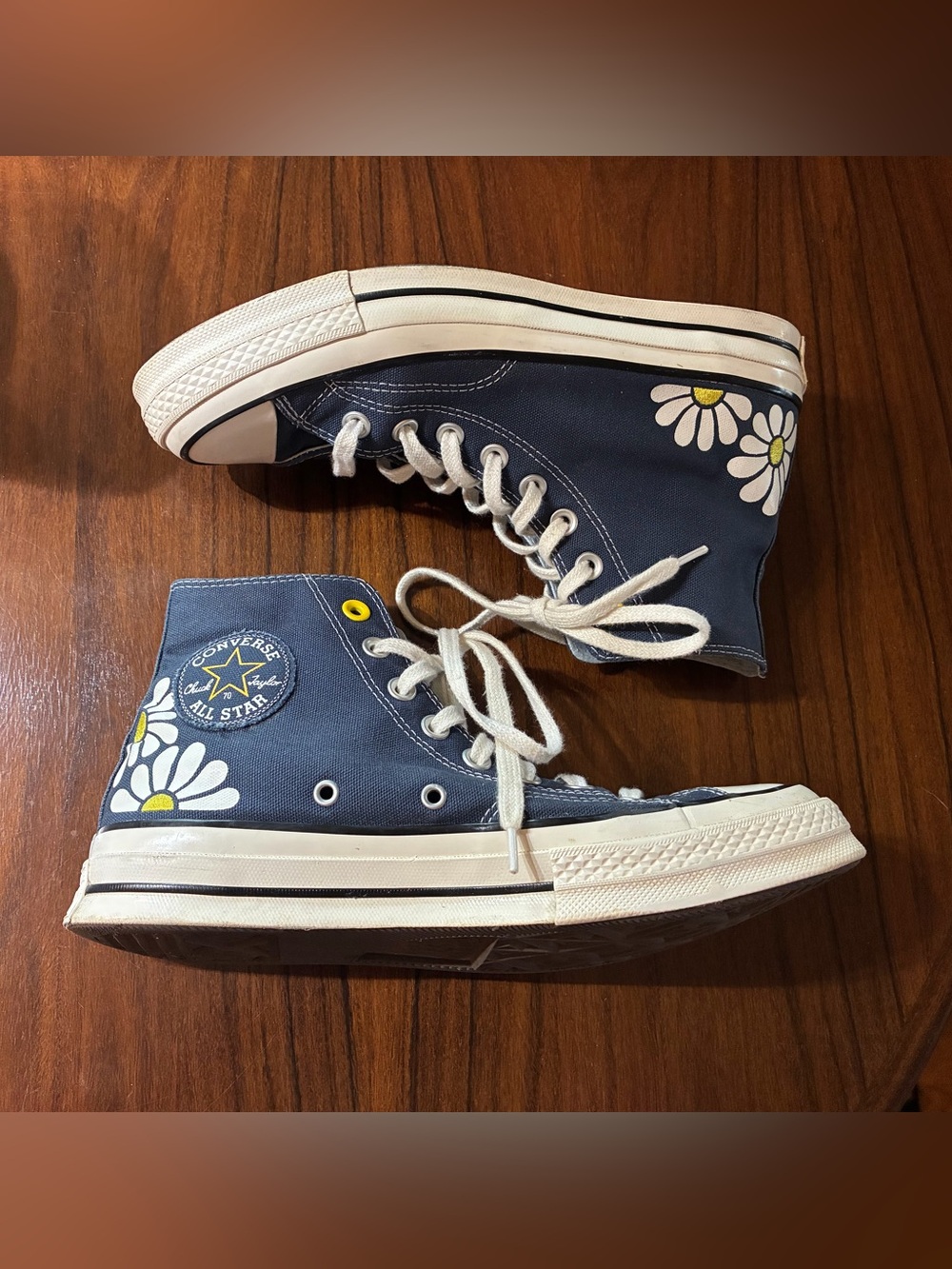 Converse Womens Navy High Top Sneakers with Daisy Accents - Picture 3 of 10